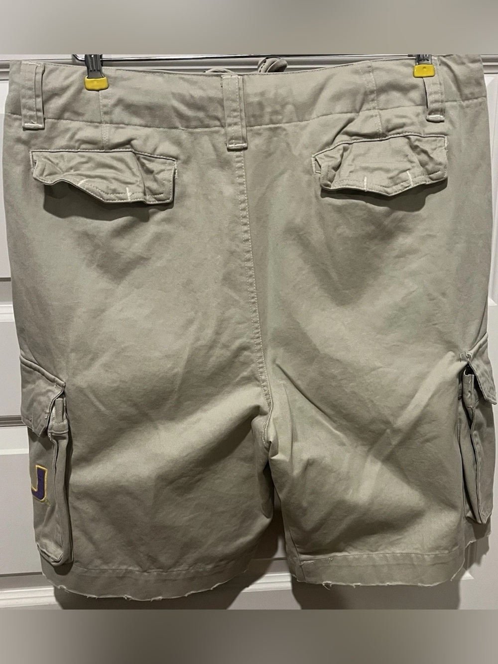 Chiliwear Men's NCAA LSU Tigers Cargo Shorts Size 34 - Picture 2 of 4